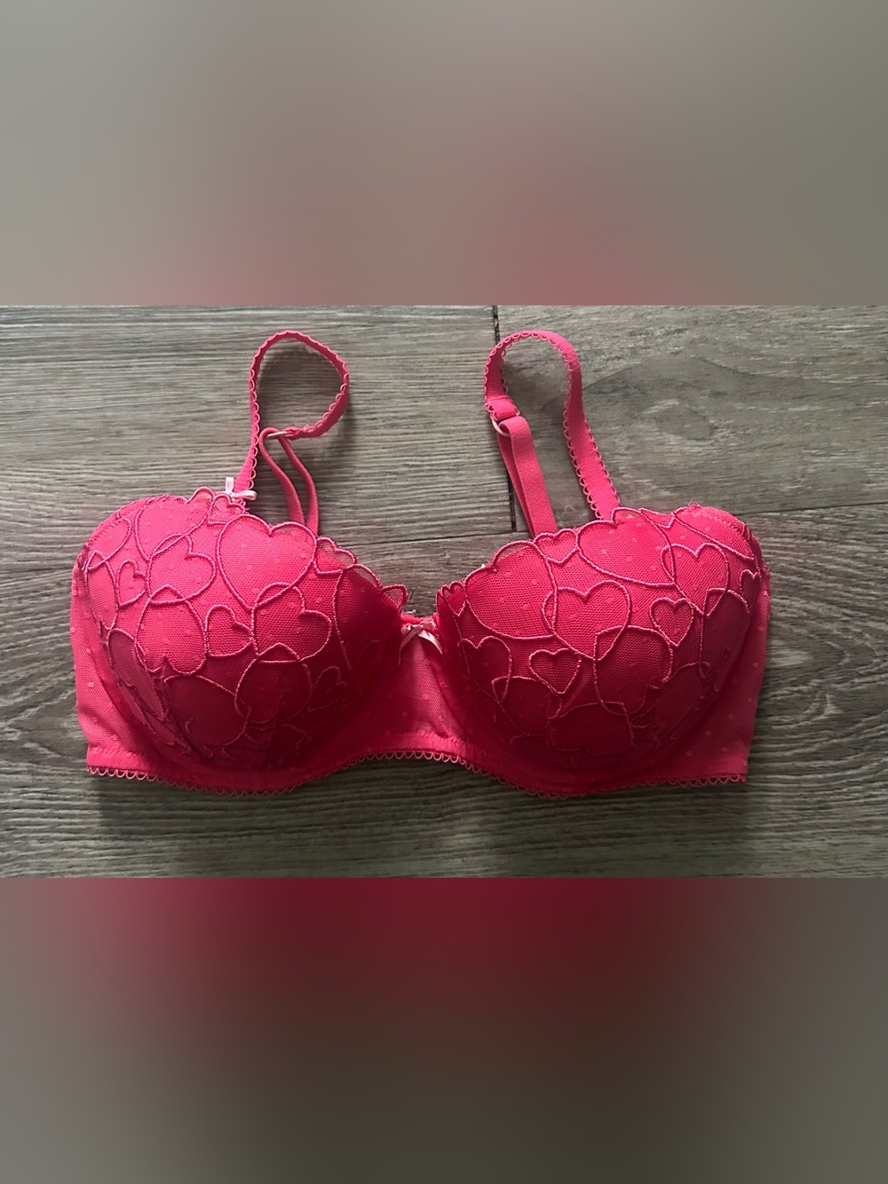PINK Victoria's Secret Hot Pink Heart Lace Underwire Bra